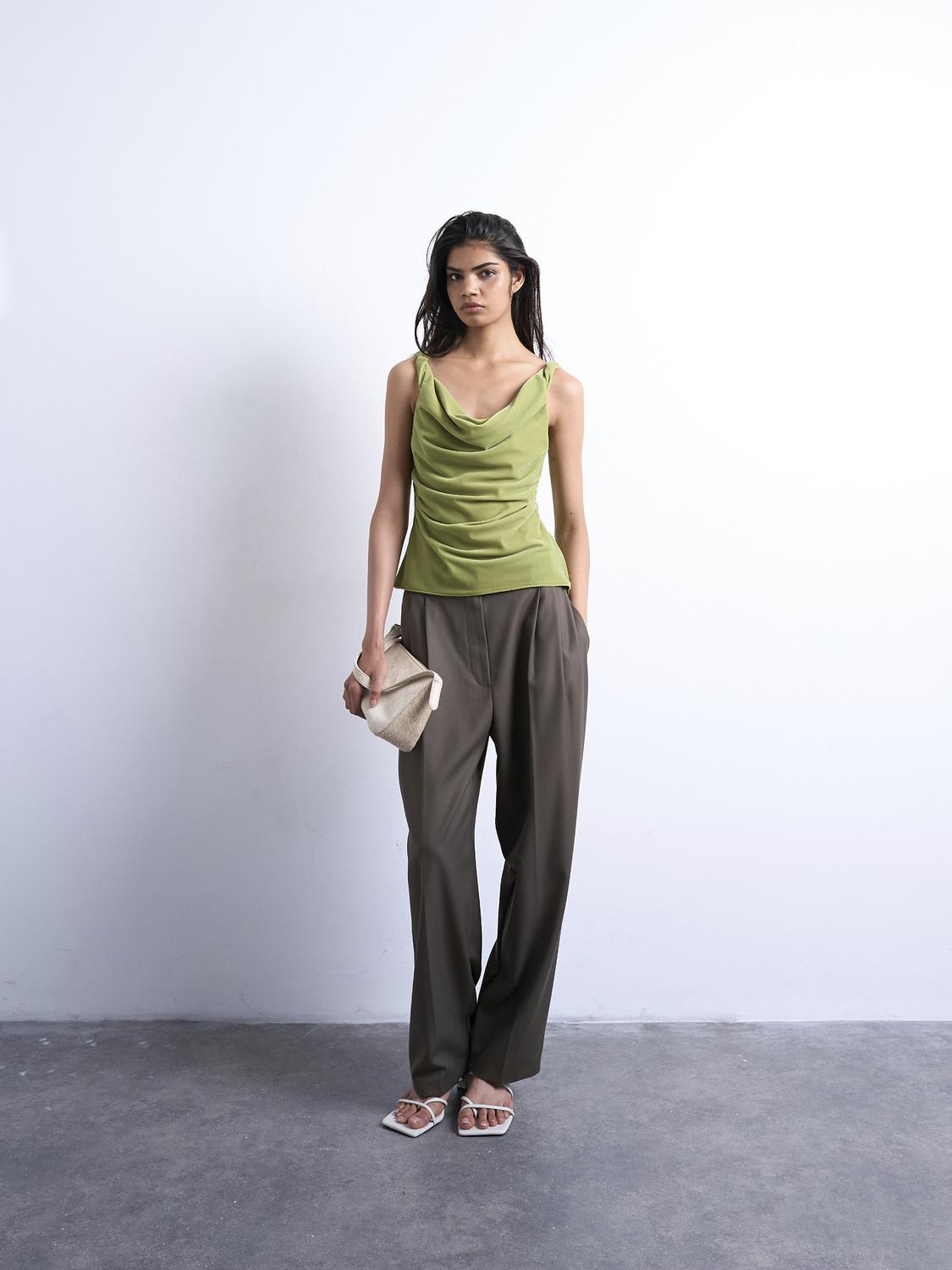 pack_shot-front